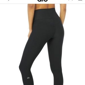 7/8 High-Waist Airlift Legging Black